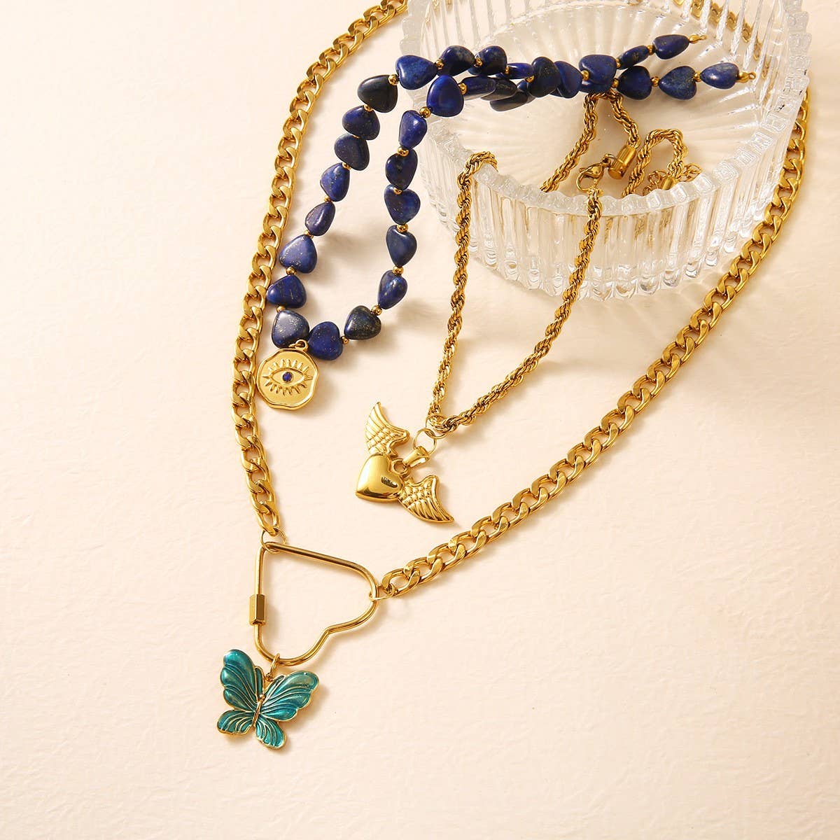 Bold Cuban Chain Necklace with Angel Wings_CWMM8865