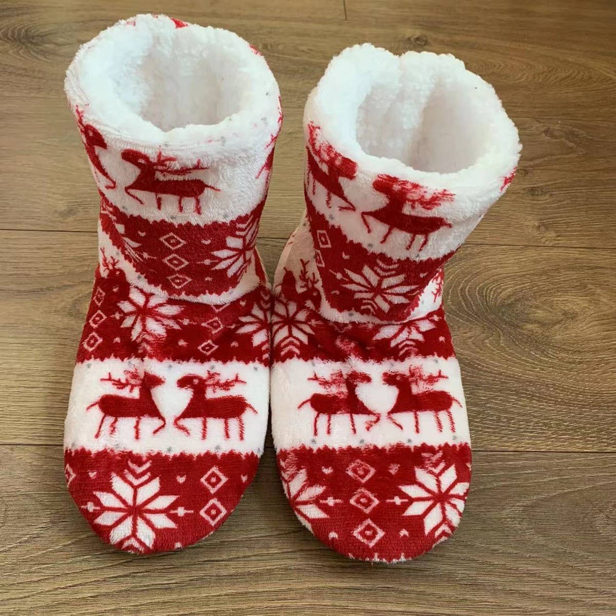 WINTER CHRISTMAS SERIES SOFT SOCKS SLIPPERS