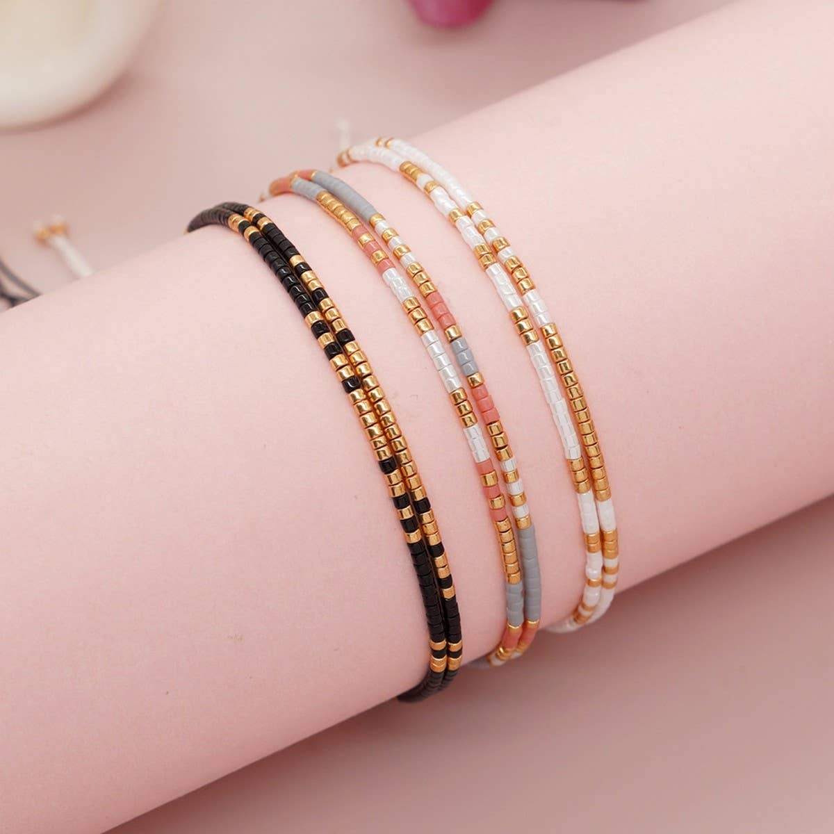 DOUBLE-LAYER RICE BEAD HAND-WOVEN BEADED BRACELET