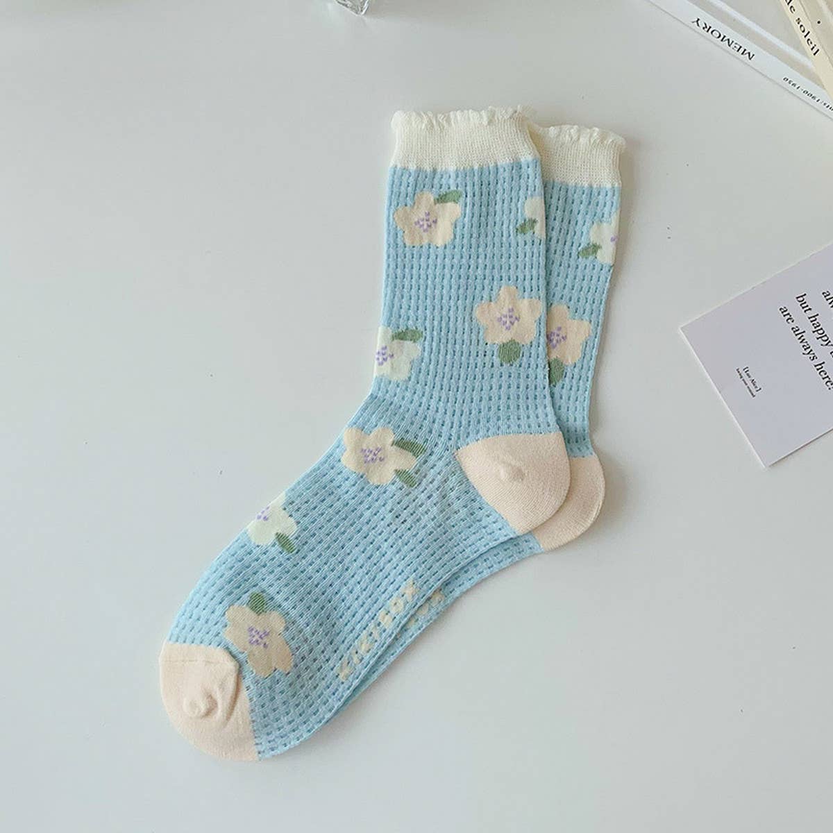 WOMEN THIN CUTE THREE-DIMENSIONAL FLOWER SOCKS