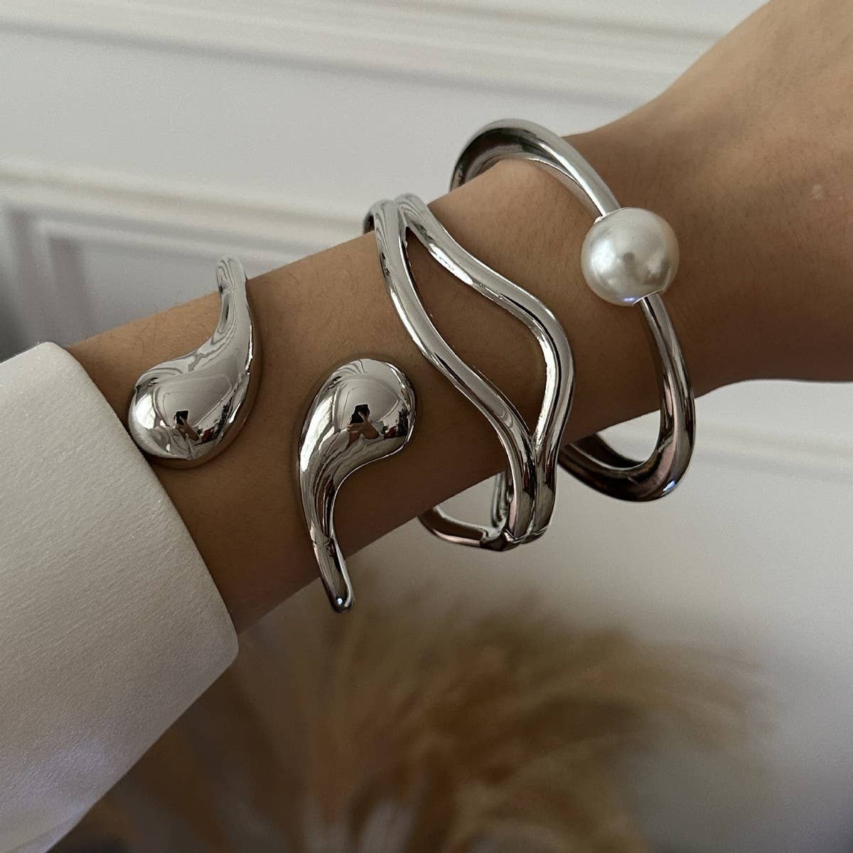 PERSONALIZED LIGHT LUXURY HIGH-END GOLD BRACELET_CWMM3083