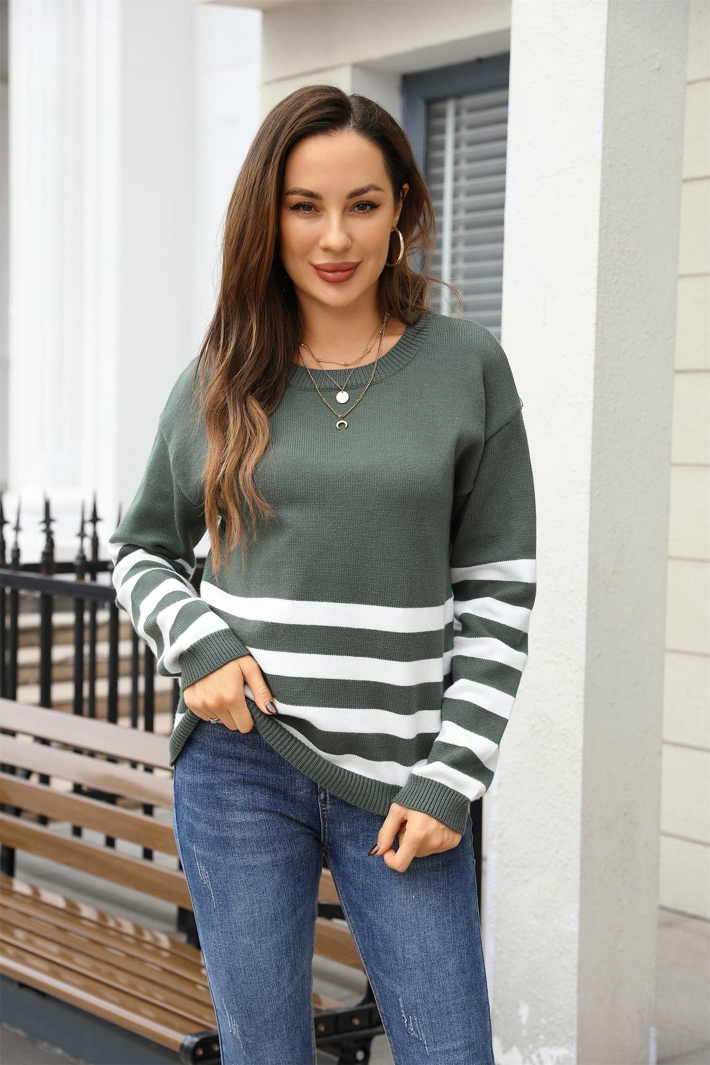 Round-neck, long-sleeved and striped sweater