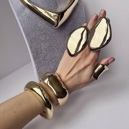 NEW FASHION TREND PERSONALIZED ALLOY BRACELET