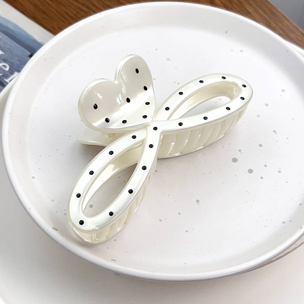 Cute polka dot versatile bow clipper