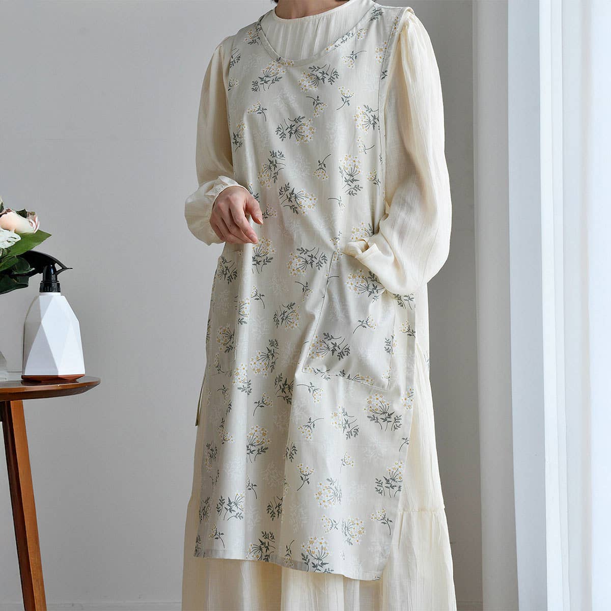 Waistband Cotton linen Aprons with pockets