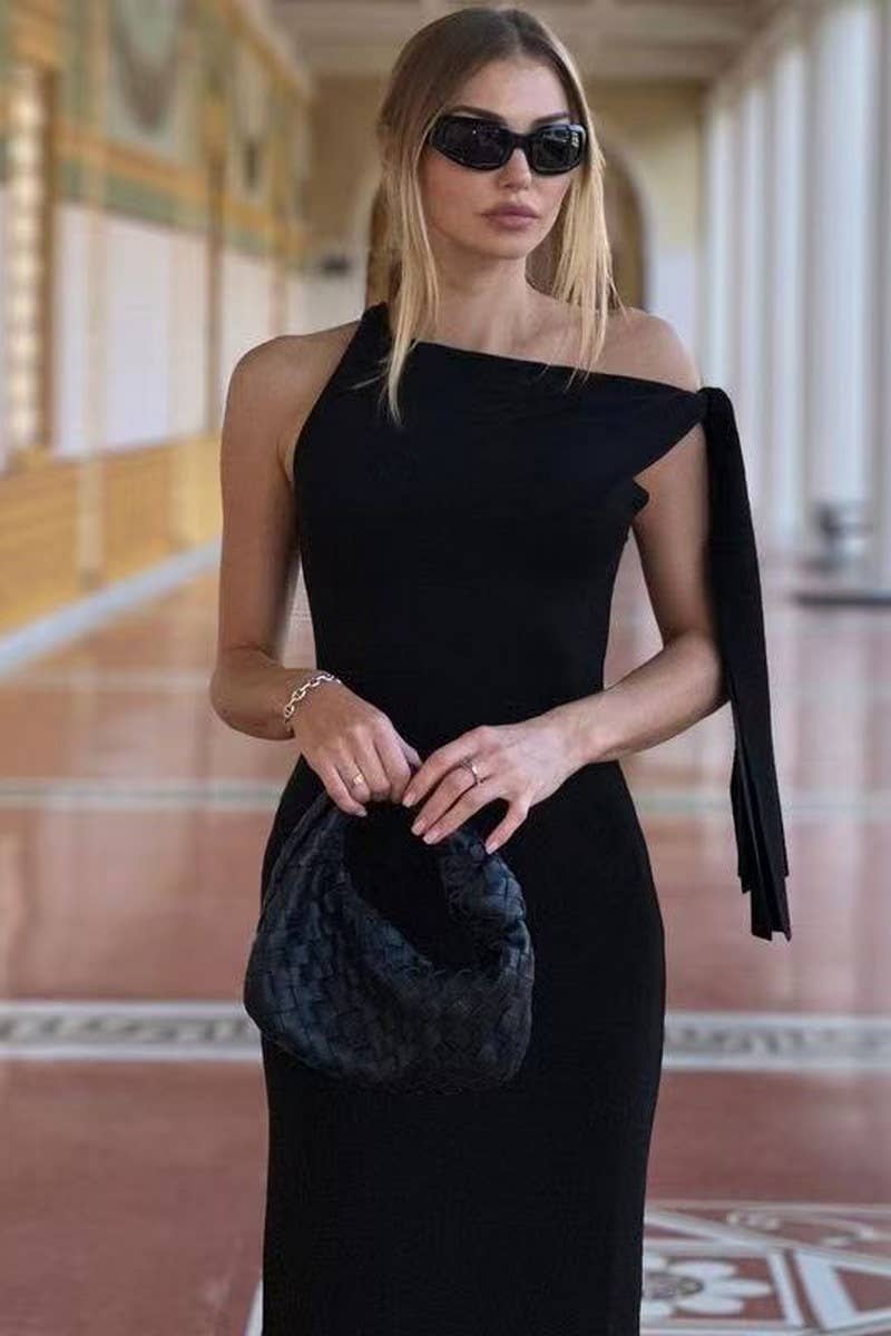 CWDMD01199_ELEGANT SLIM-FIT ONE-SHOULDER MAXI DRESS