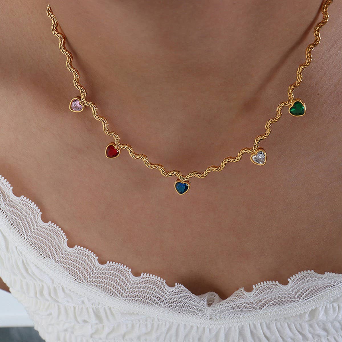 COLORED ZIRCON HEART SHAPED NECKLACE