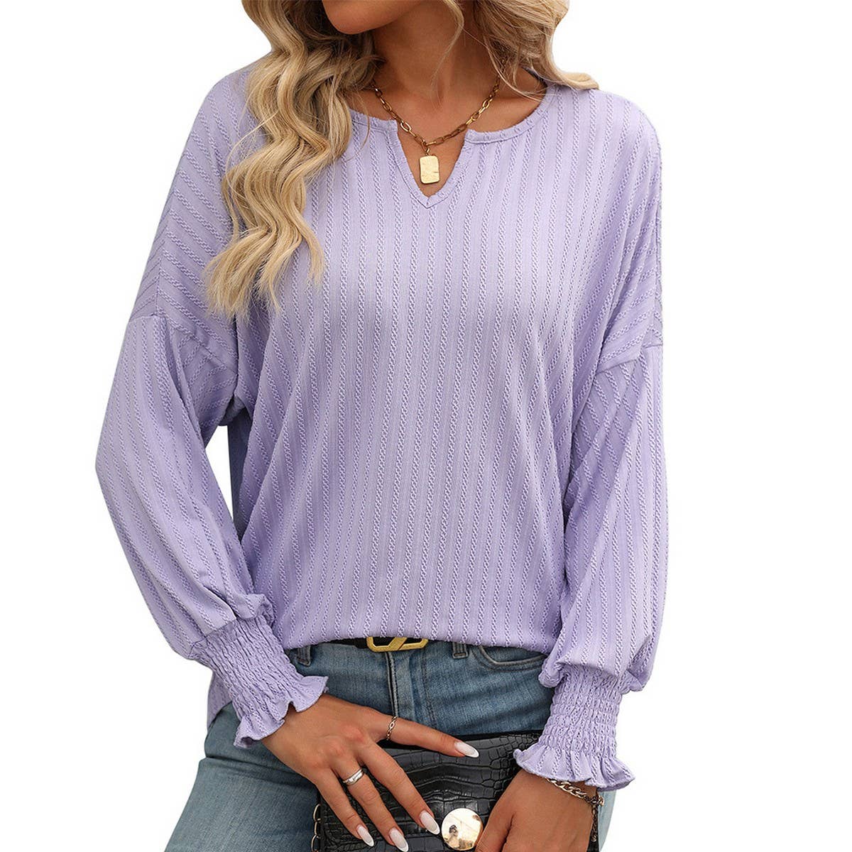 Baggy V-neck bat-sleeve T-shirt with top