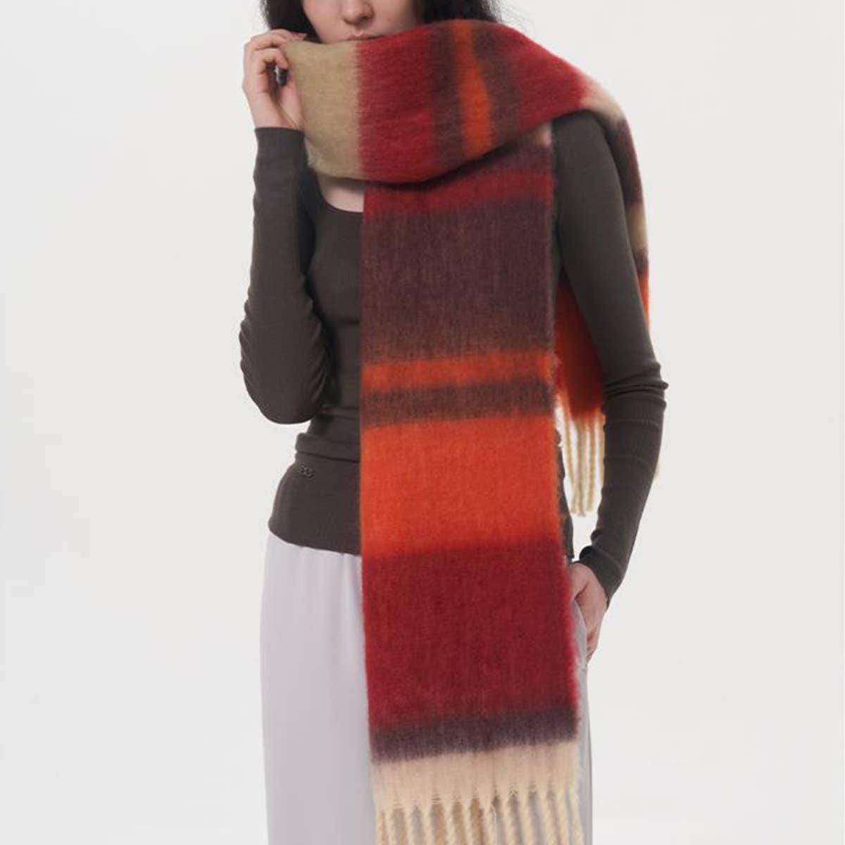 WOMEN CONTRASTING STRIPED FRINGED PLAID SCARF