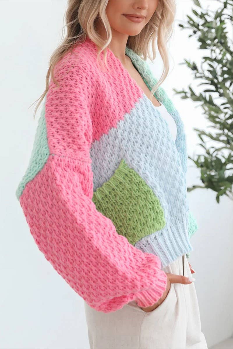 CWOCAL00709_CHUNKY COLORBLOCK V NECK BUTTON-UP TOP