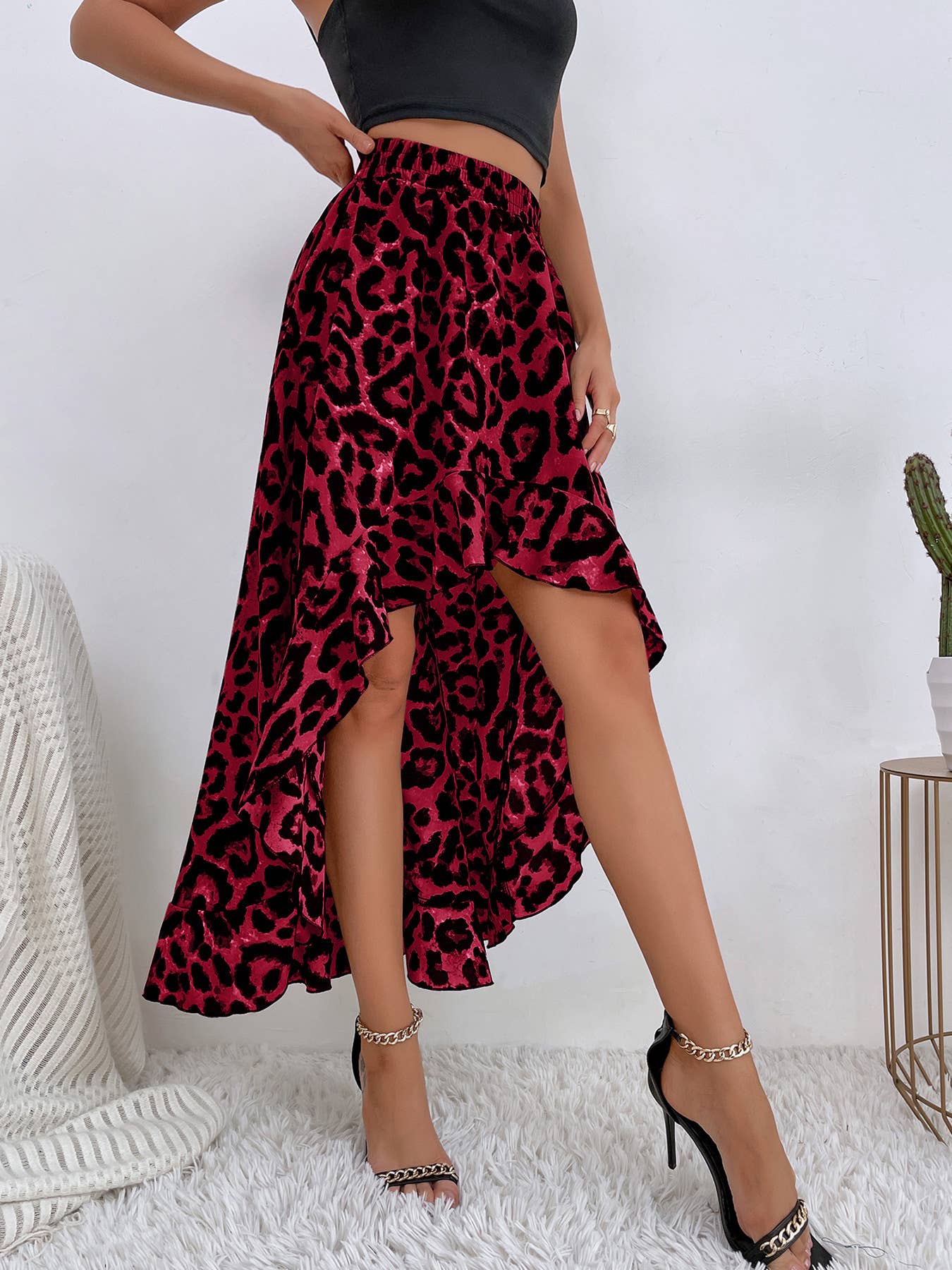 Trend leopard print skirt with irregular hemline