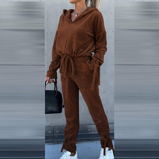 LONG-SLEEVED HOODIE AND PANTS SUIT IN CANARY