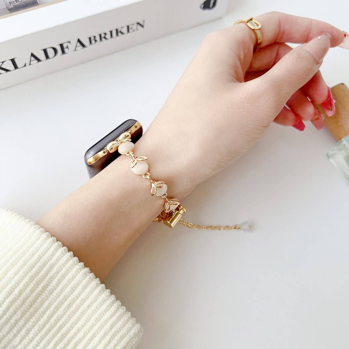 APPLE WATCH 9 CAT'S EYE METAL BRACELET STRAP_CWWW0064