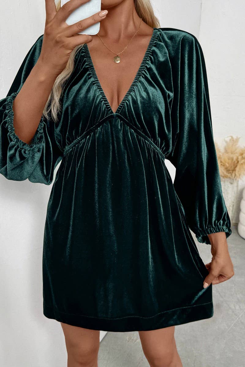 CWDSD10595_LANTERN SLEEVES SHIRRED DEEP V NECK VELVET DRESS