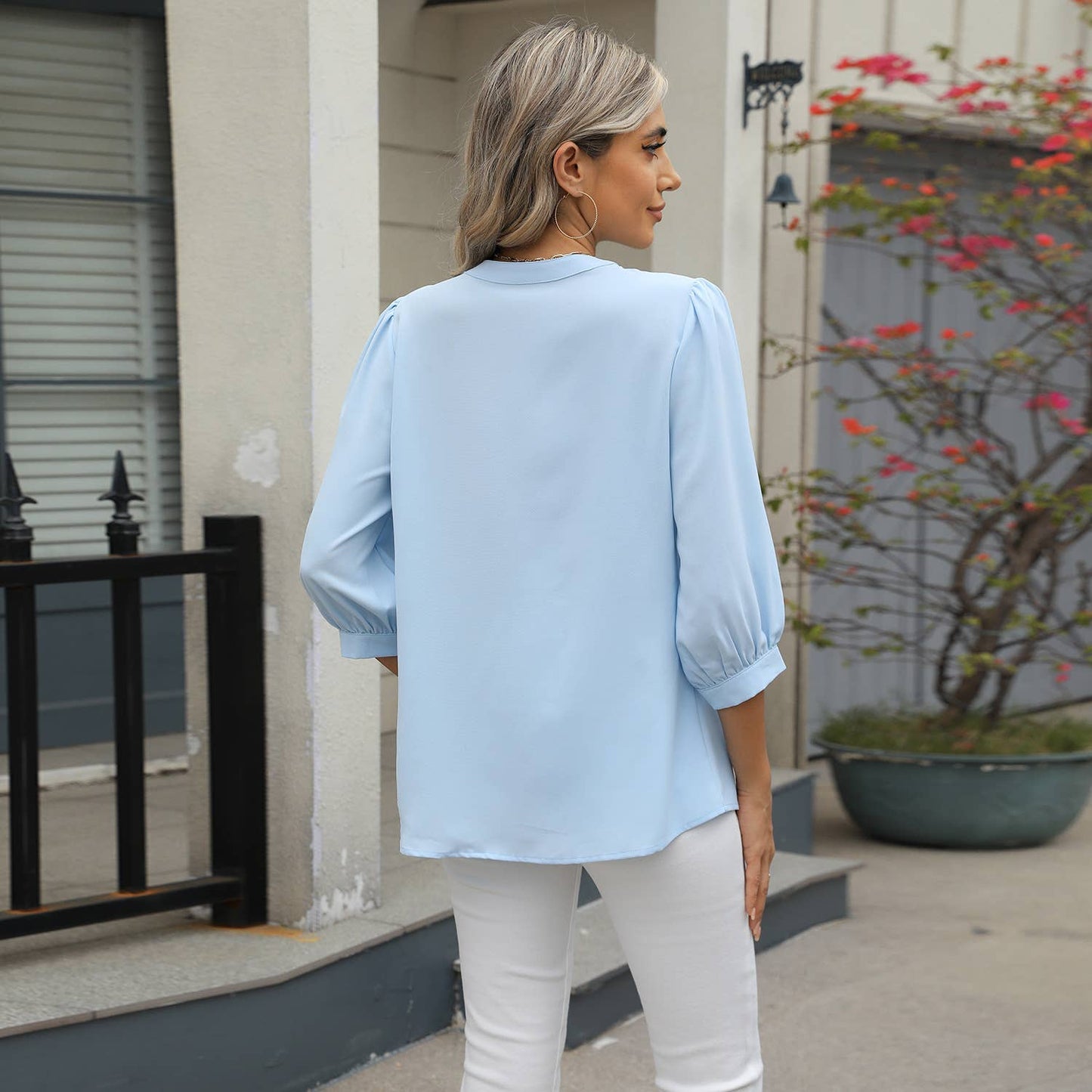 V-neck seven-point sleeve solid color chiffon