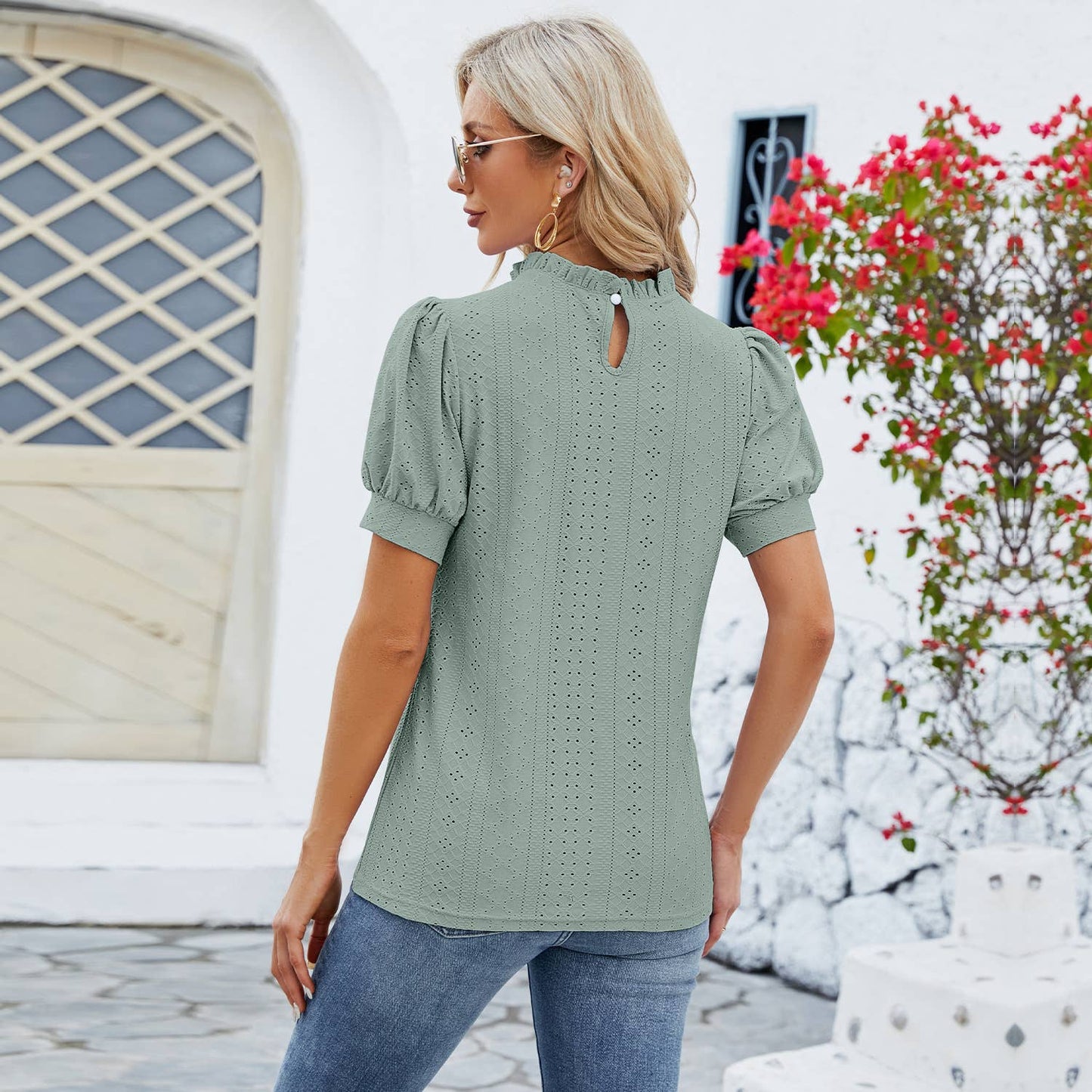 RUFFLE SHIRT WITH LACE COLLAR AND PUFFY SLEEVES