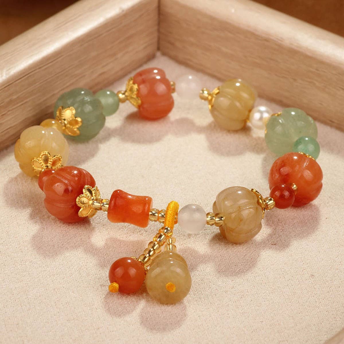 NEW ARTISTIC RETRO NATURAL GOLD JADE BRACELET