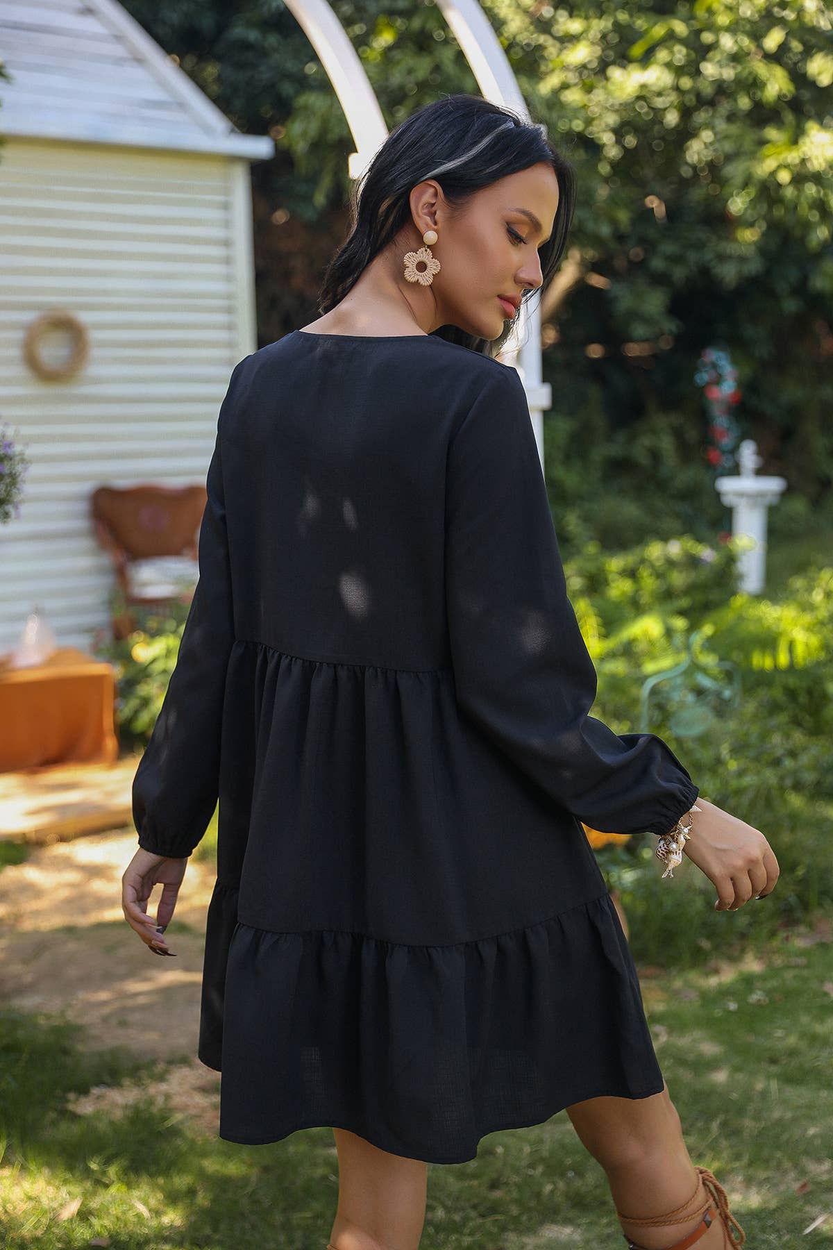 V-NECK SOLID COLOR LOOSE HIGH-WAISTED SHORT DRESS