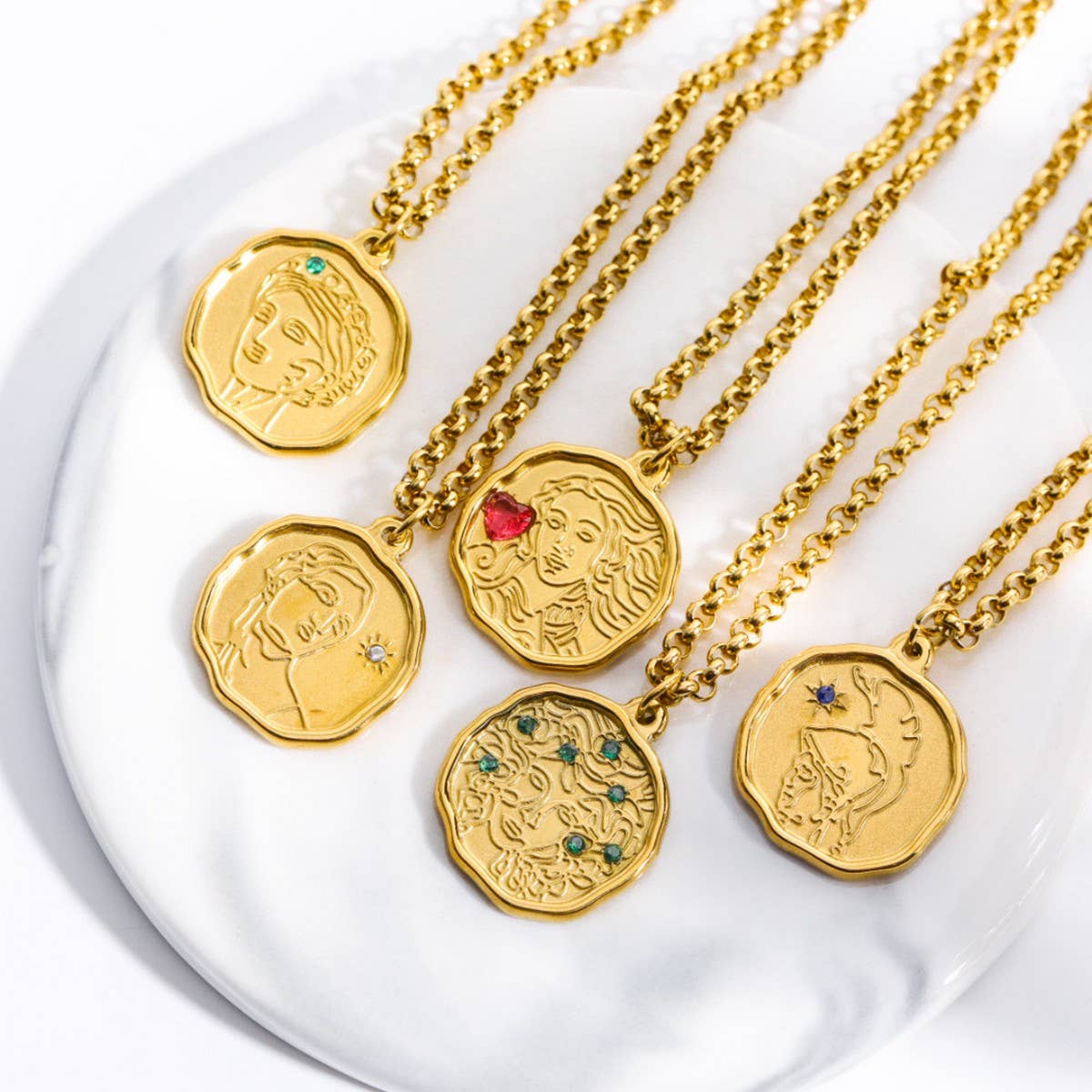 VINTAGE CREATIVE MYTHOLOGY PENDANT NECKLACE