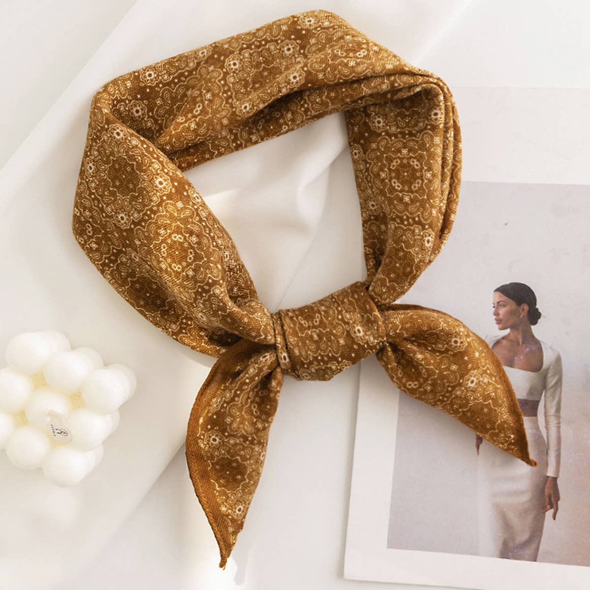 Vintage Houndstooth Print Satin Square Scarf