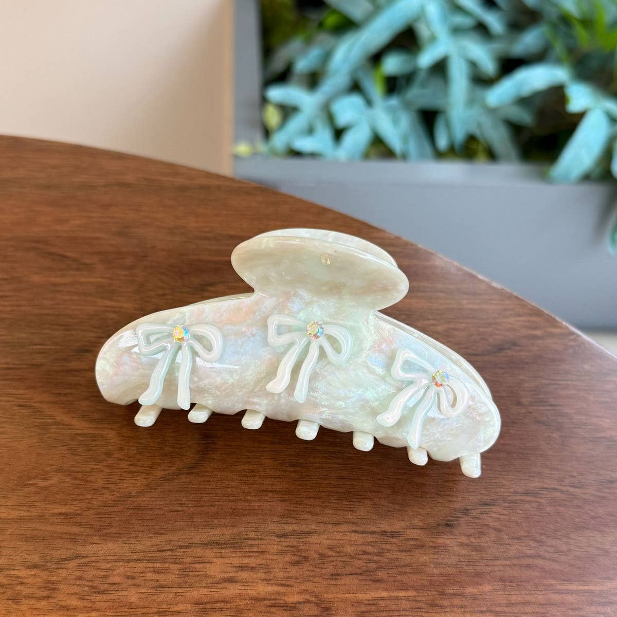 CWAHA4520_SWEET AND CUTE DIAMOND BOW HAIR CLIP