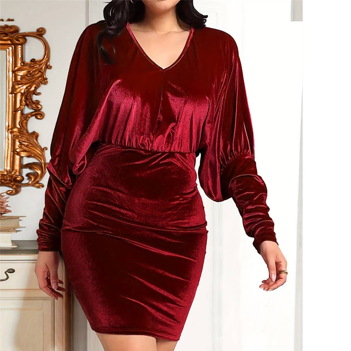Sexy V-neck bat-sleeved velvet-wrapped hip dress
