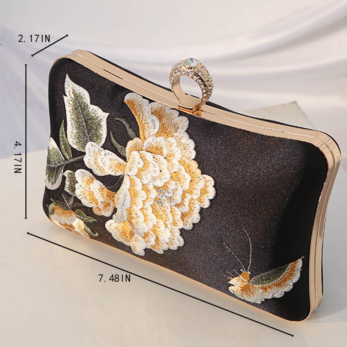 VINTAGE LADY SILK EMBROIDERED CLUTCH_CWAB2483