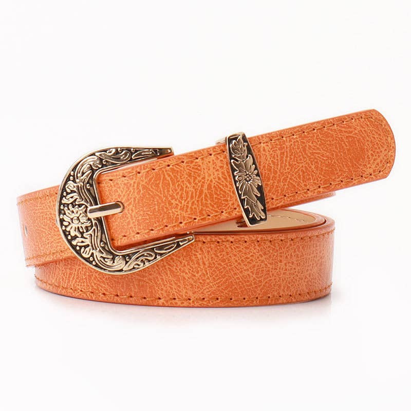 Fashionable jeans with a high-end style belt