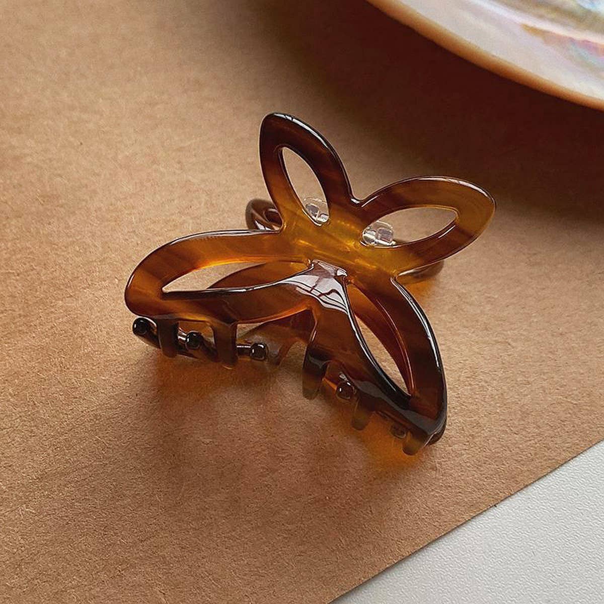 Mini Butterfly Acetate Hair Claw ? Elegant Clip