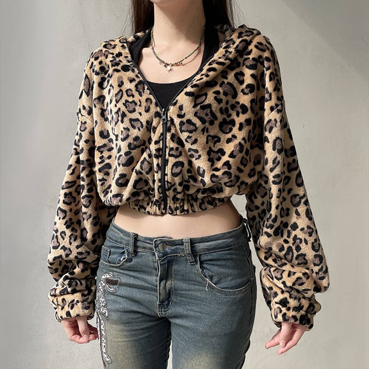 LEOPARD PRINT JACKET WITH LONG SLEEVES AND SHORT