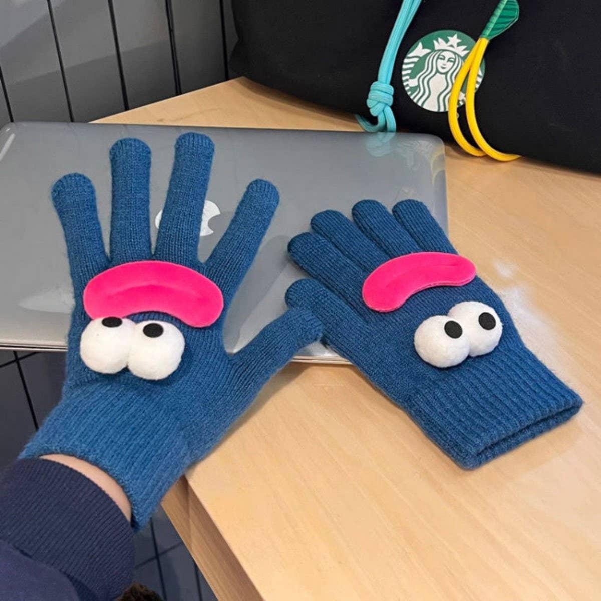 CARTOON KNITTED COLD-PROOF TOUCH-SCREEN GLOVES_CWAG0179