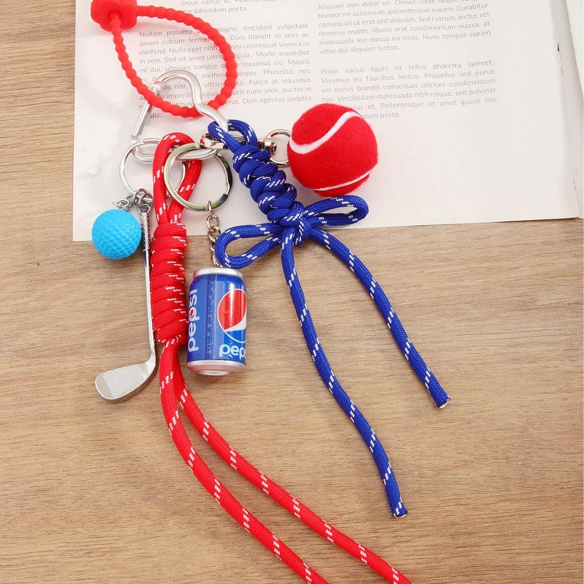 Sporty Mini Cola Bottle & Golf Ball Keychain_CWMM7766