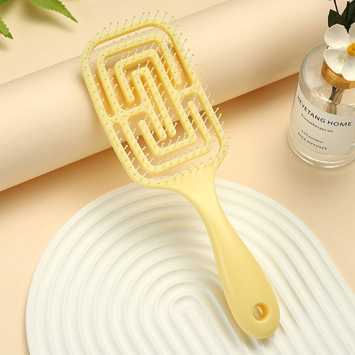 SQUARE HANDLE QUICK-DRYING MASSAGE COMB_CWAHA1878
