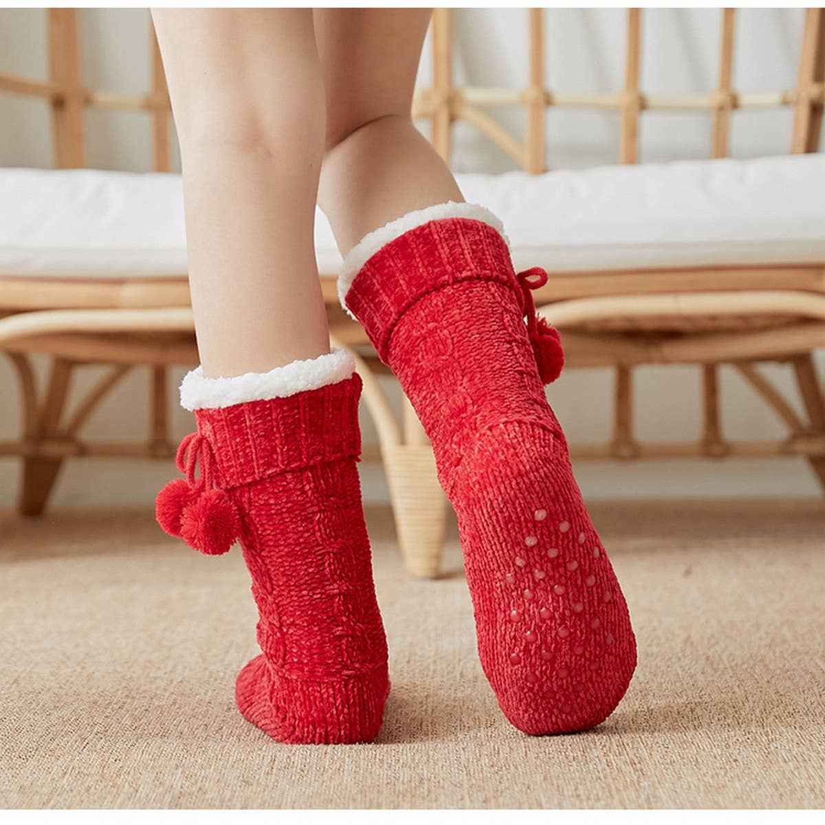 HOME LEISURE WARM PLUSH INDOOR SLIPPERS