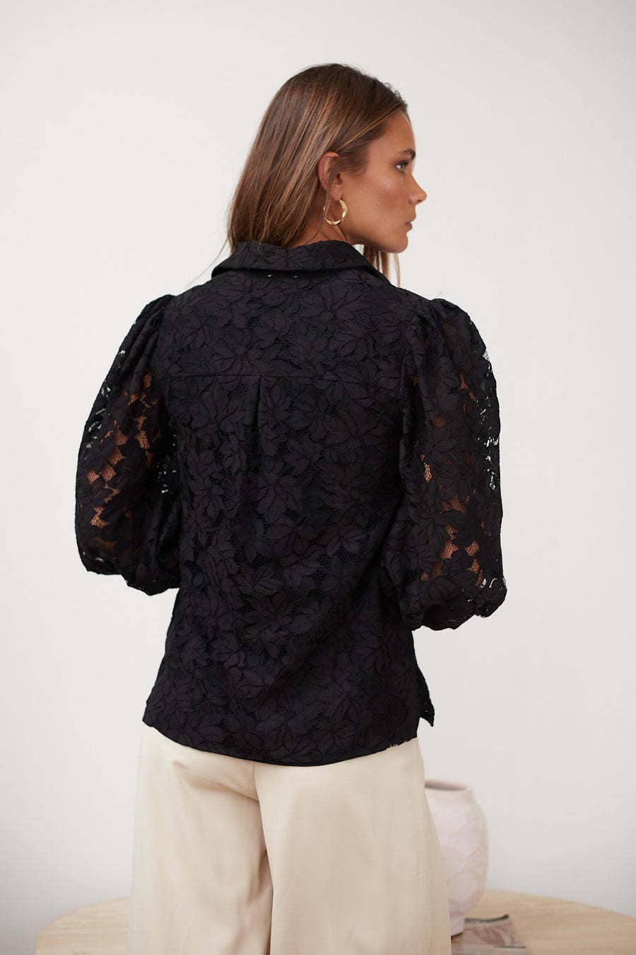 LAPEL SOLID COLOR LONG-SLEEVED CUT-OUT LACE SHIRT