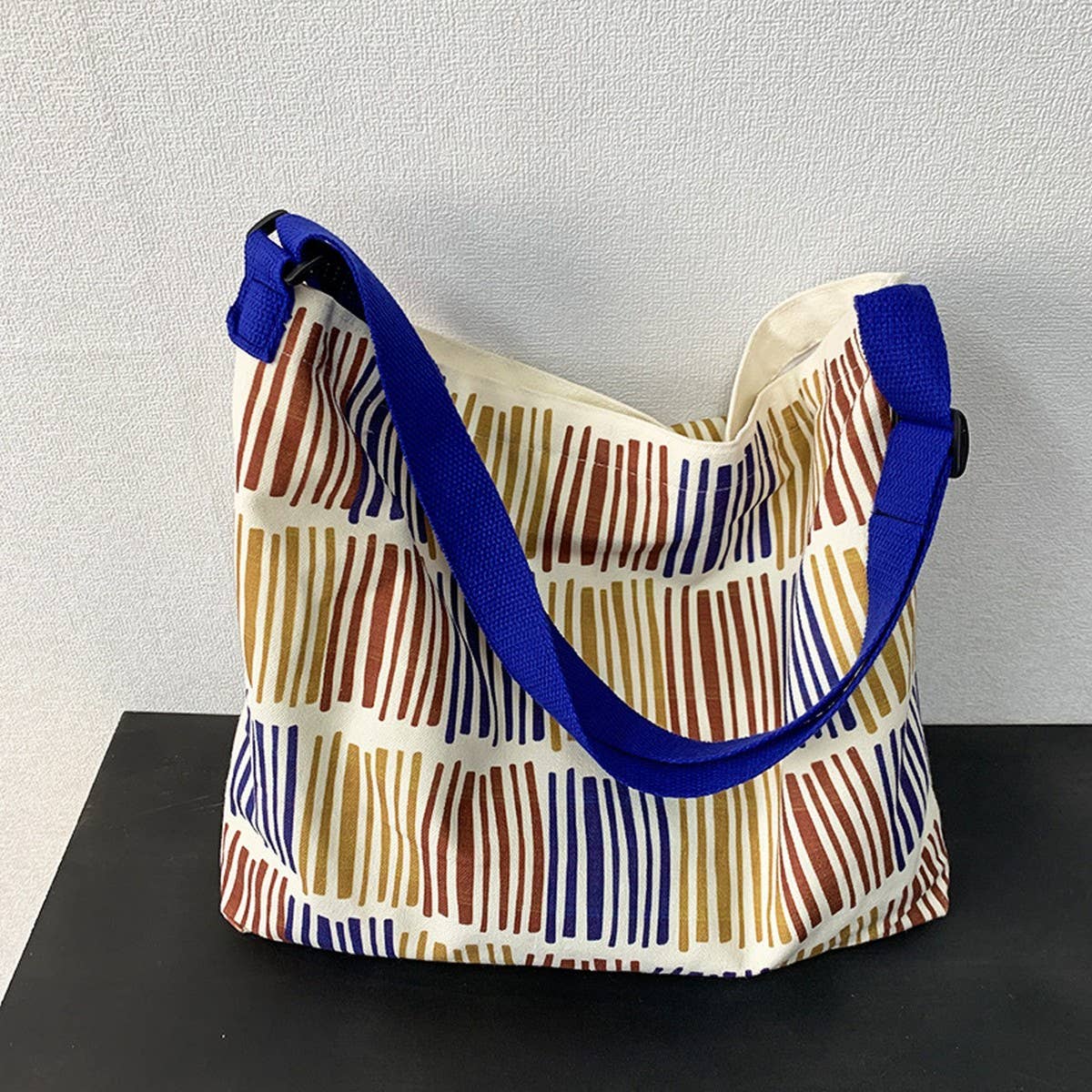 FRESH LITERARY CROSSBODY SHOULDER BAG_CWAB2133