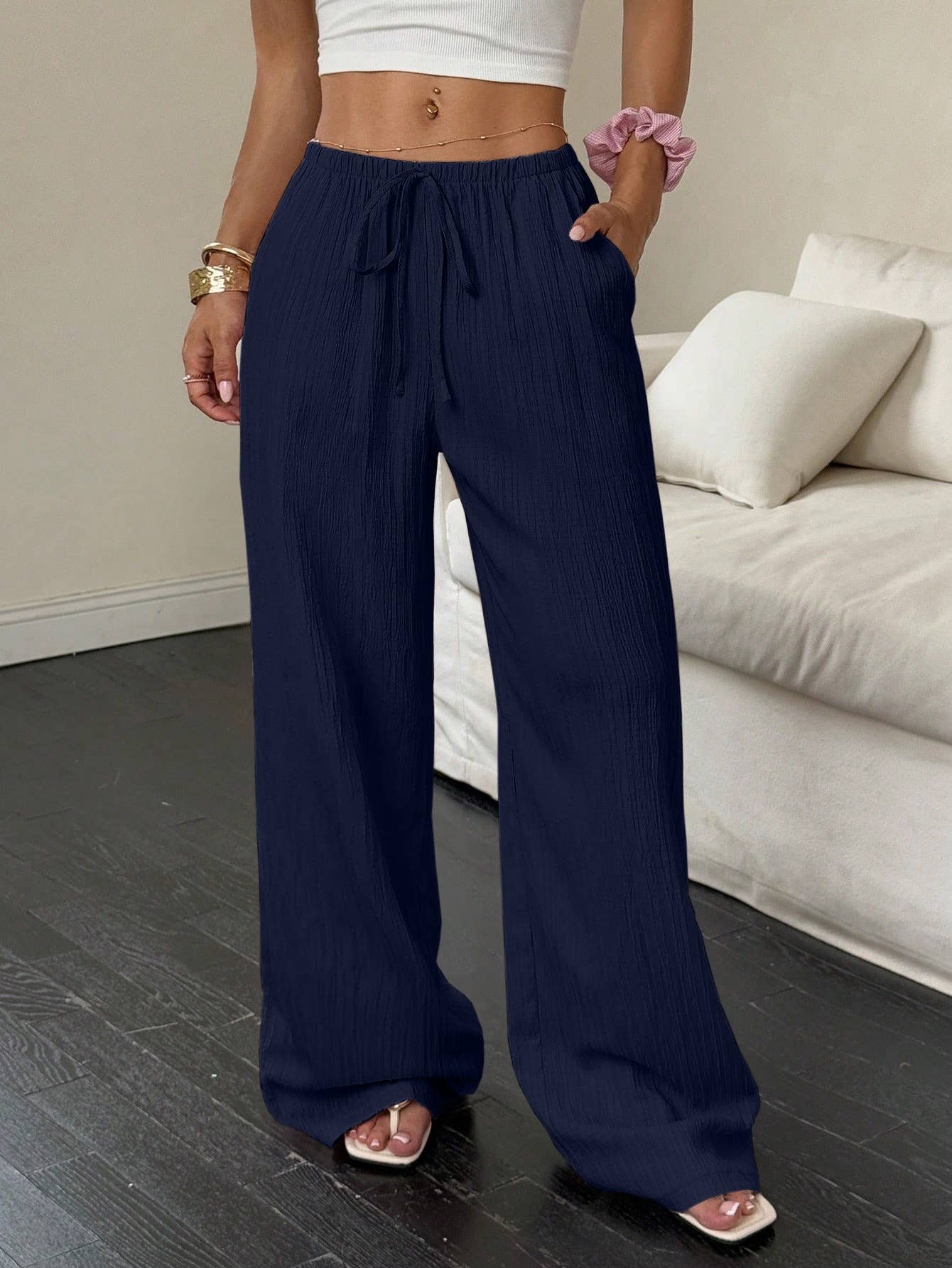 Solid-color textured drawstring wide-leg pants