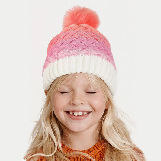 CHILDREN'S KNITTED HAT AND GLOVES TWO-PIECE SET