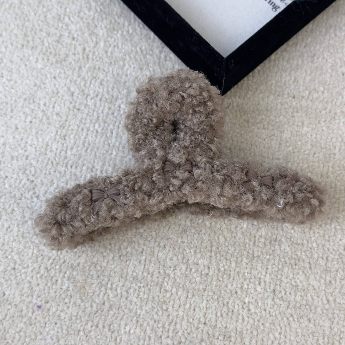 DELUXE PLUSH BOW CLIP LARGE STYLE HAIR CLIP