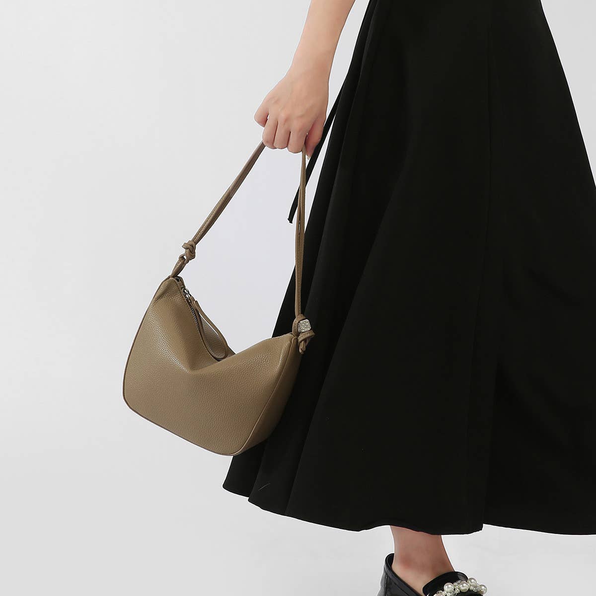 2024 NEW DAILY LARGE CAPACITY SHOULDER BAG_CWAB2988