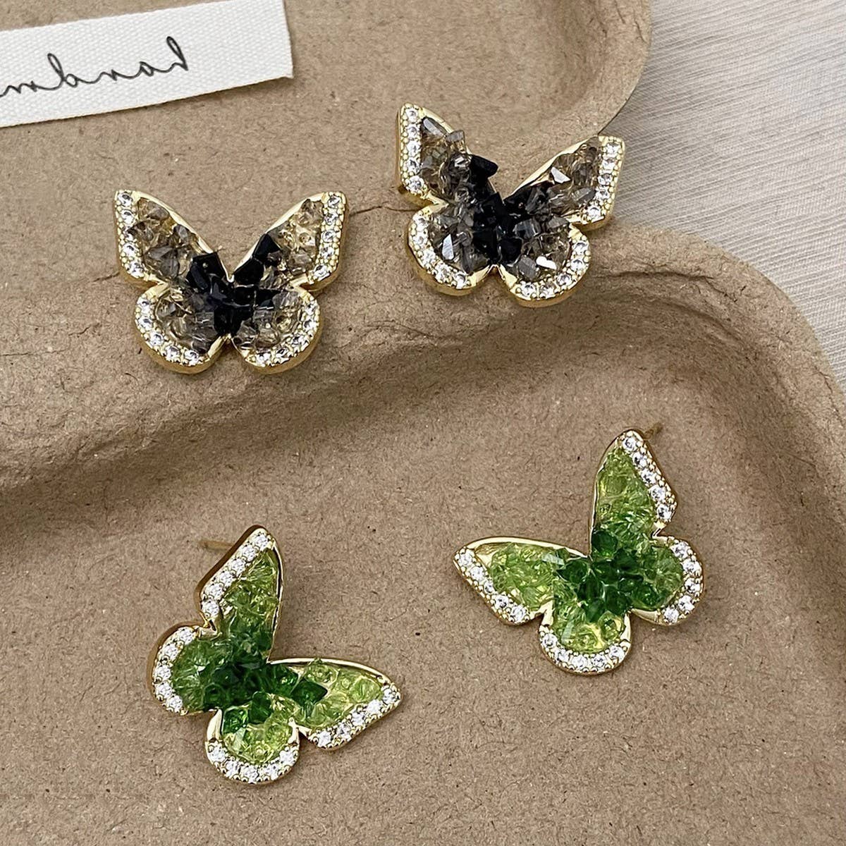 ELEGANT AND HIGH-END BUTTERFLY EARRINGS FOR WOMEN