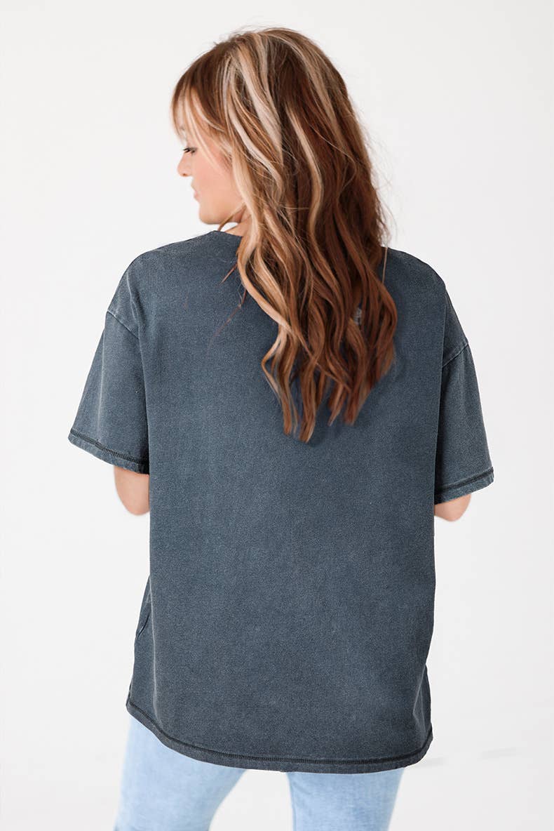 Line pattern printed short sleeve T-shirt