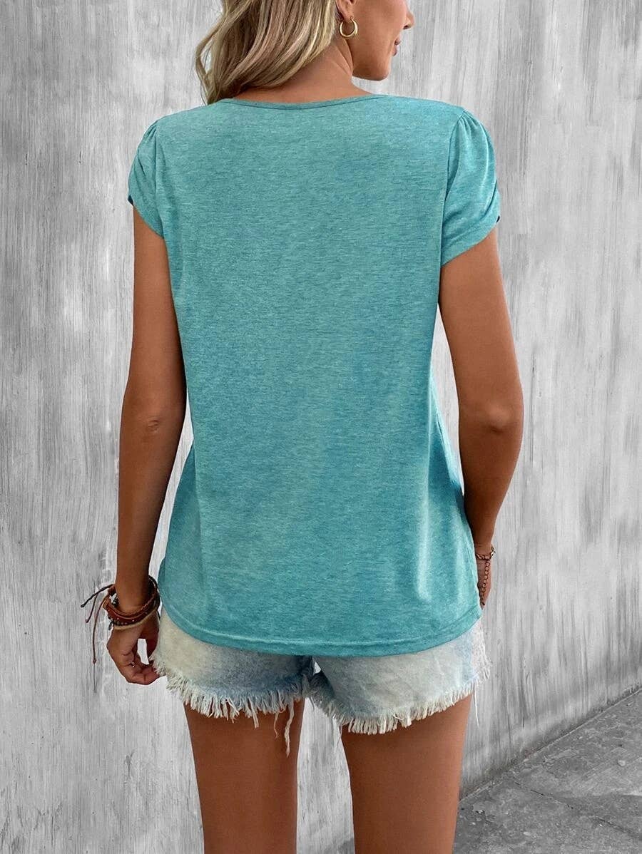 V-NECK LOOSE T-SHIRT WITH SPLICED PETAL SLEEVES