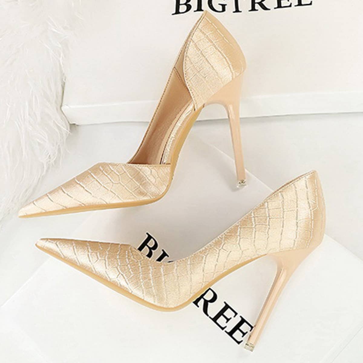 RETRO PATTERN SIDE HOLLOW POINTED TOE HIGH HEELS_CWSHH0112