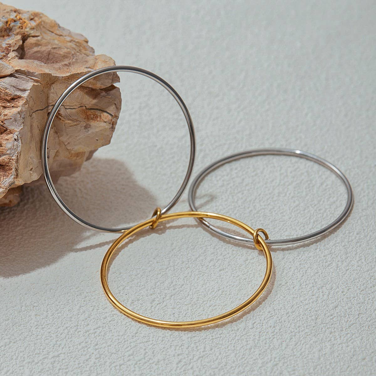 18K Gold Multi-Layer Titanium Steel Bracelet_CWAJE4644