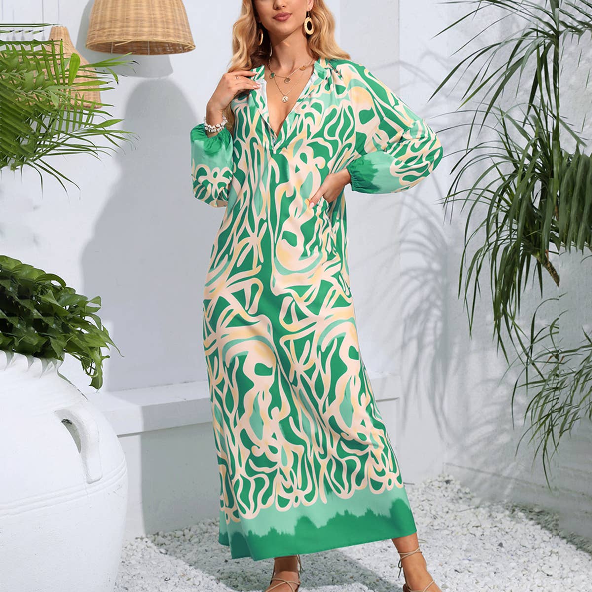 PULLOVER V-NECK PRINT LONG DRESS WITH BIG SWING