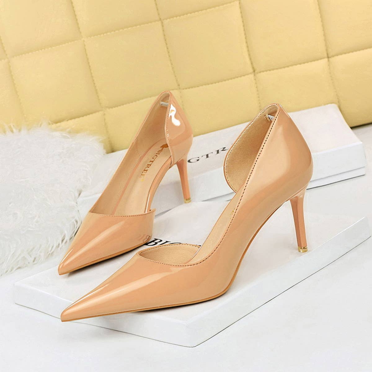 GLOSSY SHALLOW POINTED TOE SEXY HIGH HEELS