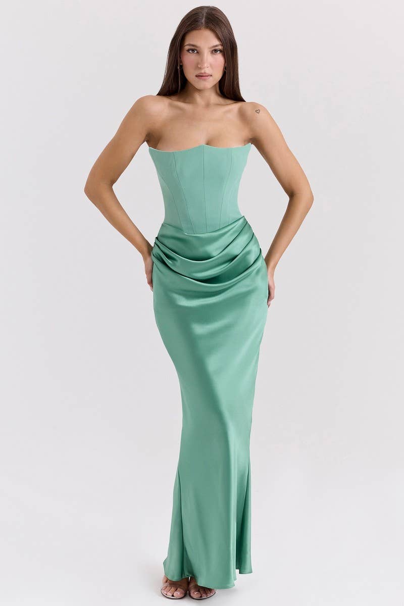 CWDMD5492_STRAPLESS BONED FITTED SOLID COLOR MERMAID DRESS