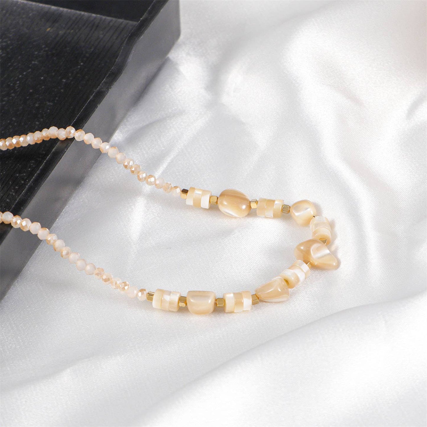HIGH-GRADE CLAVICLE CHAIN FASHION PENDANT