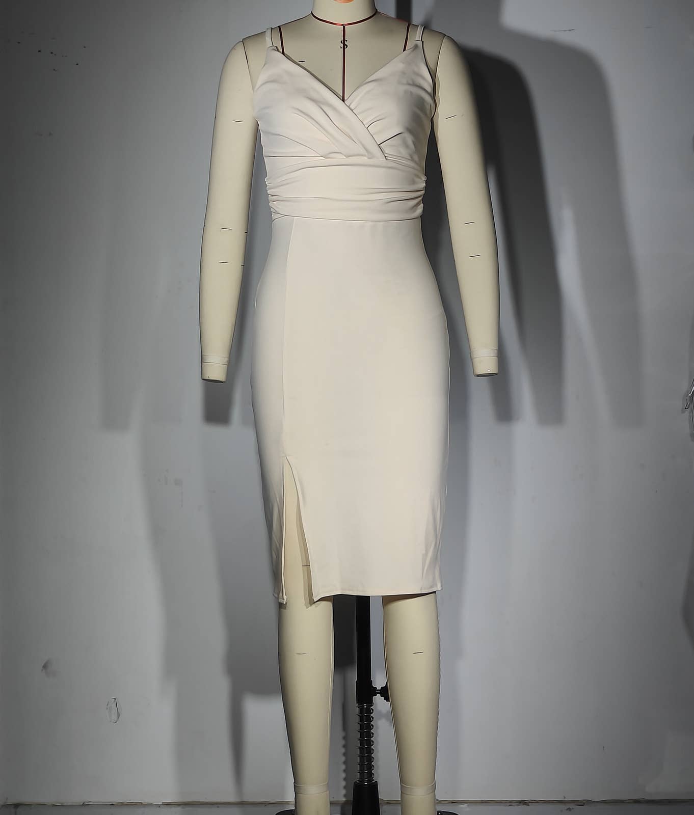 V-NECK SEXY WRAP HIP SPLIT HALTER DRESS